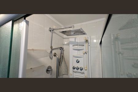 Apartamento à venda com 340m², 4 quartos e 4 vagasBanheiro da Suíte