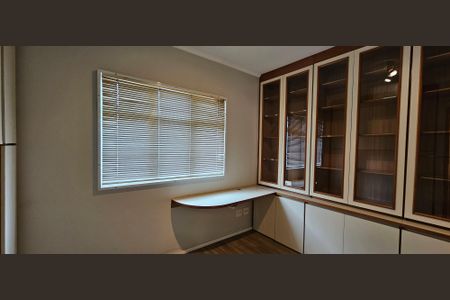 Apartamento à venda com 340m², 4 quartos e 4 vagasSuíte