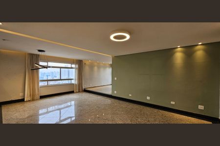 Apartamento à venda com 340m², 4 quartos e 4 vagasSala