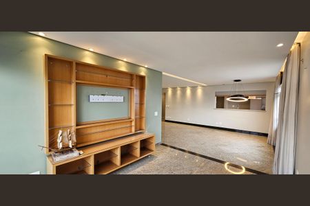 Apartamento à venda com 340m², 4 quartos e 4 vagasSala