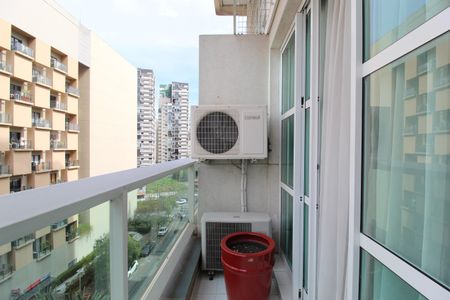 Varanda de apartamento à venda com 1 quarto, 50m² em Indianópolis, São Paulo