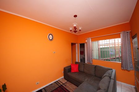 Casa à venda com 125m², 4 quartos e 2 vagasSala