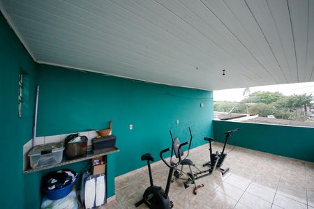 Casa à venda com 125m², 4 quartos e 2 vagasÁrea de Serviço 2