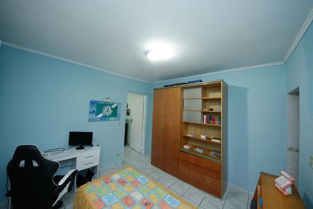 Casa à venda com 125m², 4 quartos e 2 vagasQuarto 2