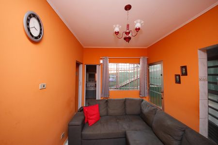 Casa à venda com 125m², 4 quartos e 2 vagasSala