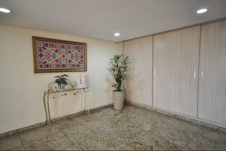 Apartamento para alugar com 53m², 2 quartos e 1 vagaHall Social