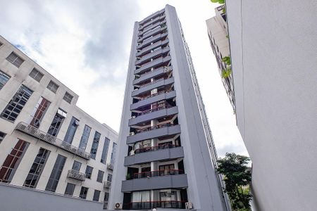 Apartamento para alugar com 40m², 1 quarto e 1 vaga Apartamento para alugar com 40m², 1 quarto e 1 vagaFachada