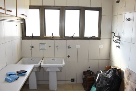 Apartamento à venda com 270m², 2 quartos e 3 vagasÁrea de Serviço