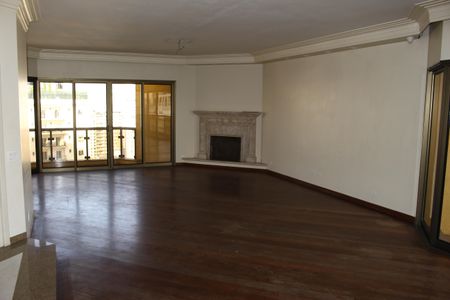 Apartamento à venda com 270m², 2 quartos e 3 vagasSala