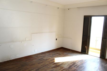 Apartamento à venda com 270m², 2 quartos e 3 vagasSuíte 2