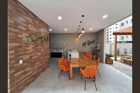 Apartamento para alugar com 37m², 2 quartos e sem vagaÁrea comum - Churrasqueira