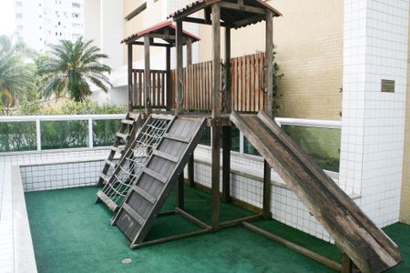 Apartamento para alugar com 101m², 3 quartos e 2 vagas Apartamento para alugar com 101m², 3 quartos e 2 vagasÁrea comum - Playground