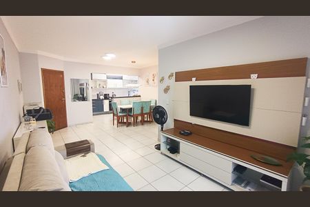 Apartamento para alugar com 101m², 3 quartos e 2 vagas Apartamento para alugar com 101m², 3 quartos e 2 vagasSala