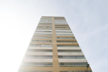 Apartamento para alugar com 101m², 3 quartos e 2 vagas Apartamento para alugar com 101m², 3 quartos e 2 vagasFachada