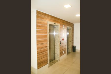 Apartamento para alugar com 101m², 3 quartos e 2 vagas Apartamento para alugar com 101m², 3 quartos e 2 vagasHall de entrada