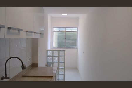 Apartamento à venda com 60m², 2 quartos e 1 vagaÁrea de Serviço