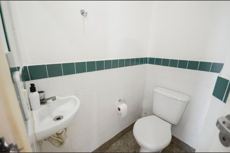 Casa à venda com 260m², 1 quarto e 3 vagasBanheiro 3