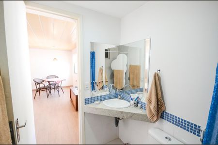 Casa à venda com 260m², 1 quarto e 3 vagasBanheiro 1