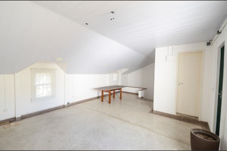 Casa à venda com 260m², 1 quarto e 3 vagasTerraço