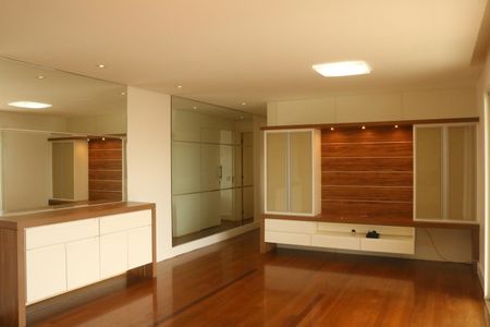 Apartamento à venda com 165m², 4 quartos e 3 vagasSala