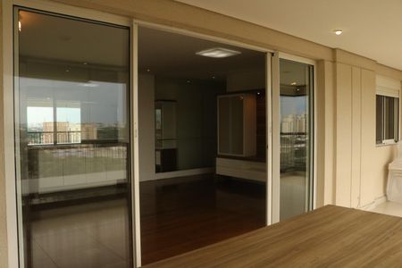 Apartamento à venda com 165m², 4 quartos e 3 vagasVaranda gourmet