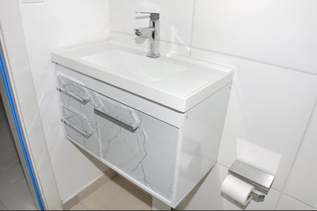 Apartamento para alugar com 45m², 2 quartos e sem vagaBanheiro / Suíte Americana