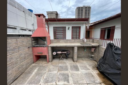 Casa à venda com 75m², 2 quartos e 1 vaga Casa à venda com 75m², 2 quartos e 1 vagaTerraço