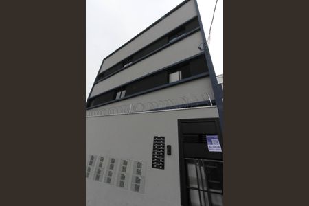 Apartamento à venda com 32m², 1 quarto e sem vaga Apartamento à venda com 32m², 1 quarto e sem vagaFachada