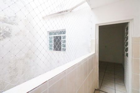 Apartamento para alugar com 70m², 2 quartos e 1 vagaÁrea de Serviço
