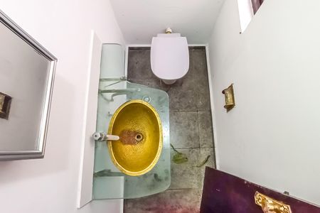 Casa para alugar com 330m², 3 quartos e 2 vagasLavabo