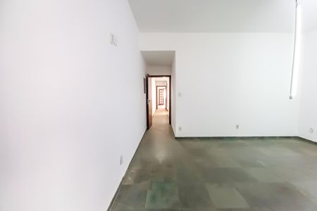 Casa para alugar com 330m², 3 quartos e 2 vagasSuíte 2