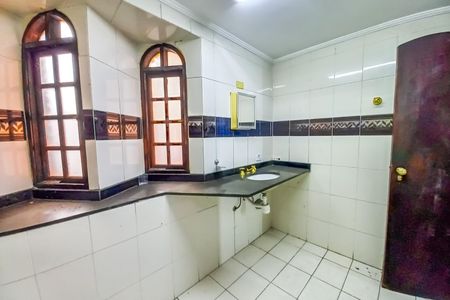 Casa para alugar com 330m², 3 quartos e 2 vagasBanheiro da Suíte 2