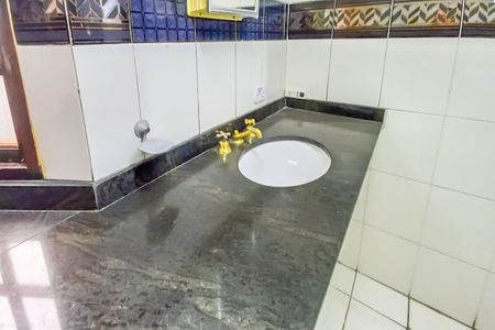 Casa para alugar com 330m², 3 quartos e 2 vagasBanheiro da Suíte 2