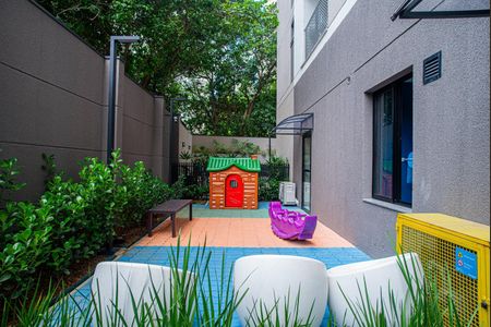 Apartamento para alugar com 39m², 2 quartos e sem vagaÁrea comum - Playground