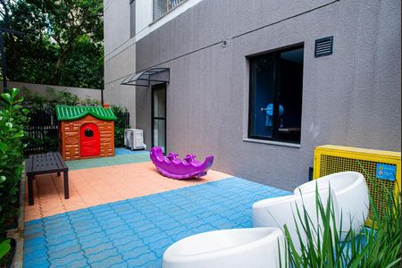 Apartamento para alugar com 39m², 2 quartos e sem vagaÁrea comum - Playground