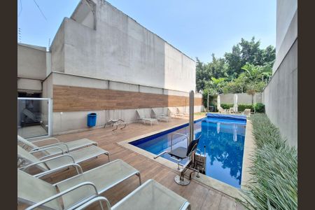 Apartamento à venda com 70m², 2 quartos e 2 vagas Apartamento à venda com 70m², 2 quartos e 2 vagasÁrea comum - Piscina