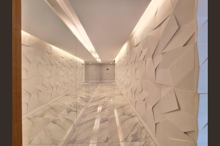 Apartamento à venda com 70m², 2 quartos e 2 vagas Apartamento à venda com 70m², 2 quartos e 2 vagasCorredor