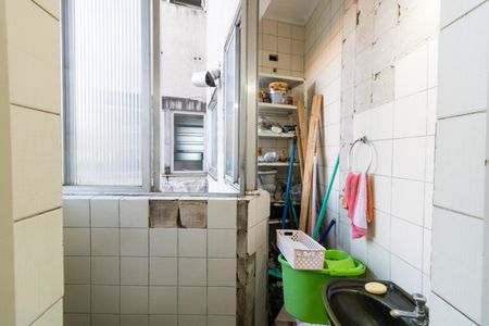 Apartamento à venda com 121m², 3 quartos e sem vagaBanheiro de serviço