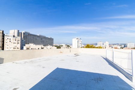 Apartamento à venda com 121m², 3 quartos e sem vagaTerraço