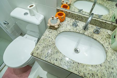 Apartamento à venda com 91m², 2 quartos e 1 vaga Apartamento à venda com 91m², 2 quartos e 1 vagaBanheiro da Suíte