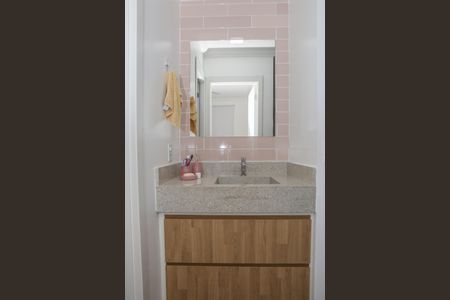 Apartamento à venda com 34m², 2 quartos e sem vagaBanheiro