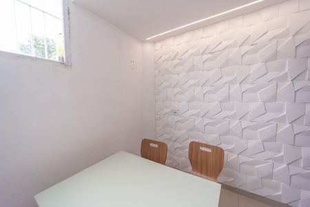 Casa de condomínio à venda com 124m², 4 quartos e 1 vagaSala de Jantar