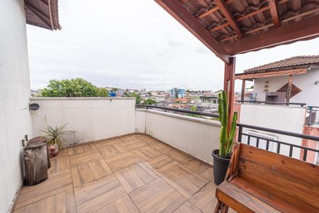 Casa de condomínio à venda com 124m², 4 quartos e 1 vagaÁrea gourmet/Área de Serviço