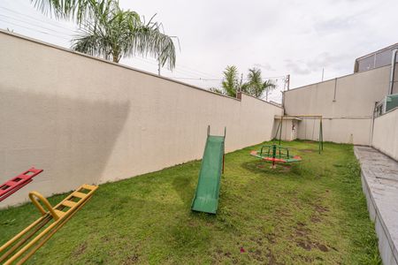 Casa de condomínio à venda com 124m², 4 quartos e 1 vagaÁrea comum - Playground