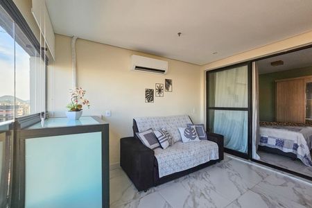 Apartamento para alugar com 41m², 1 quarto e 1 vaga Apartamento para alugar com 41m², 1 quarto e 1 vagaSala
