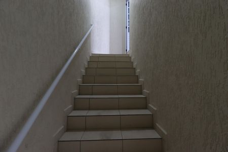 Apartamento para alugar com 104m², 2 quartos e 2 vagasEscada