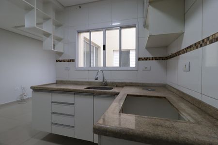 Apartamento para alugar com 104m², 2 quartos e 2 vagasCozinha
