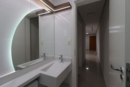 Apartamento para alugar com 104m², 2 quartos e 2 vagasBanheiro