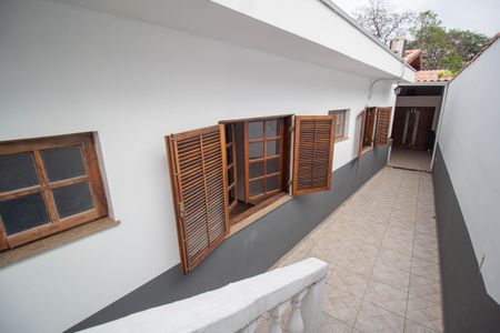 Casa à venda com 130m², 3 quartos e 3 vagas Casa à venda com 130m², 3 quartos e 3 vagasQuintal