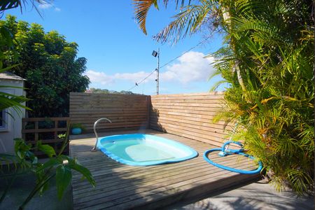 Casa à venda com 60m², 2 quartos e 4 vagasPiscina